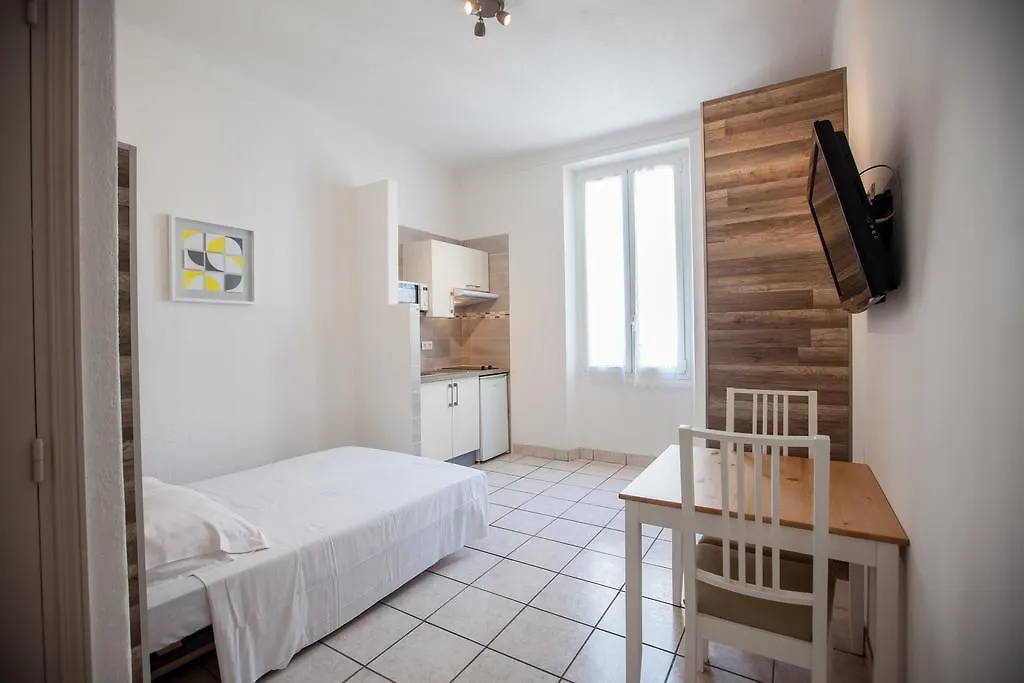Appartements Foch Cannes 0*,  France